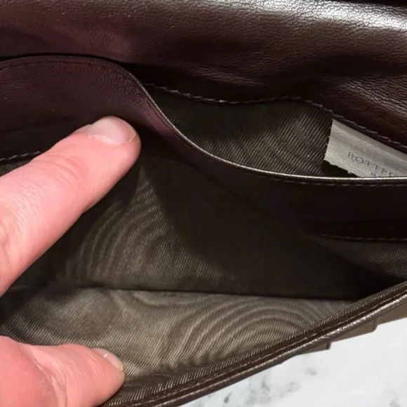 Bottega Veneta Brown Intrecciato Leather Wallet - Picture 7 of 7